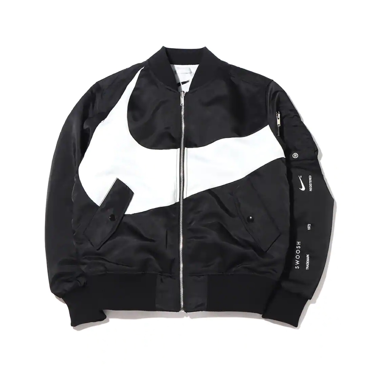 3AF306F4-C3BE-4F56-B557-B8FF55E99FB0 Nike jacket black - تصویر 1